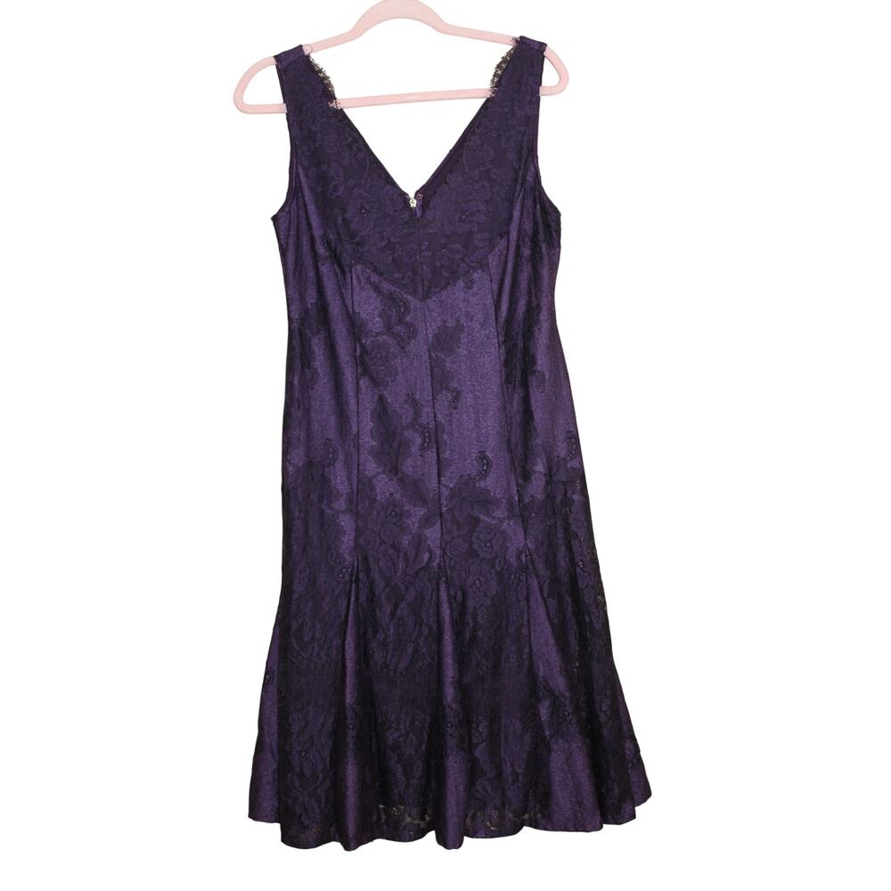 DKNY Purple Sleeveless V-Neck Scalloped‎ Lace Stretch Lined Event Dress Size 10